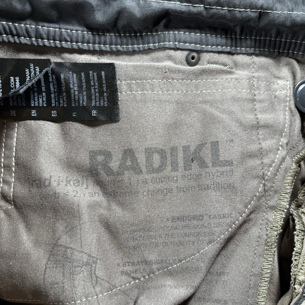 KUHL Radikl Pants 40x32 Brown Hiking Utility Trail Outdoors Active Stretch - Picture 6 of 14